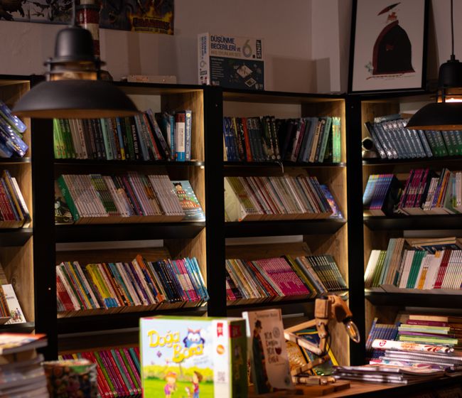 A curated haven for the technically curious and creatively driven