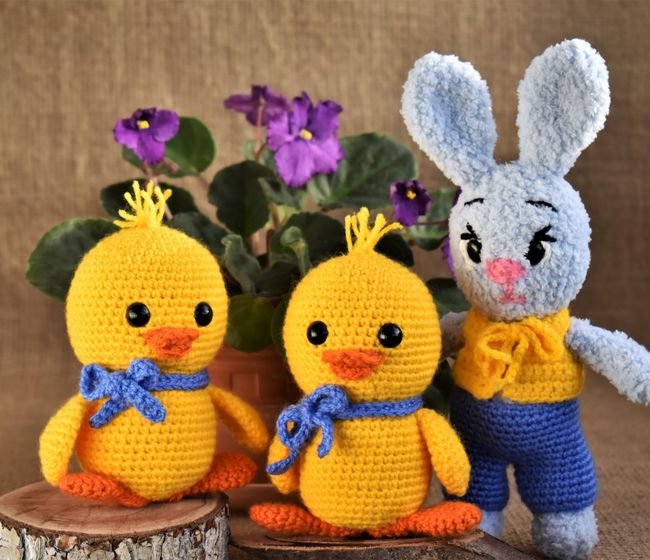 Crochet gifts, accessories & décor for every occasion