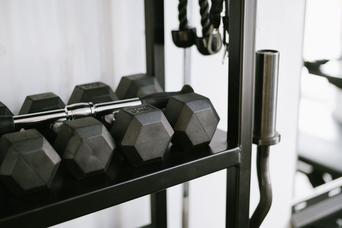 Colorful Weights, Bold Strength
