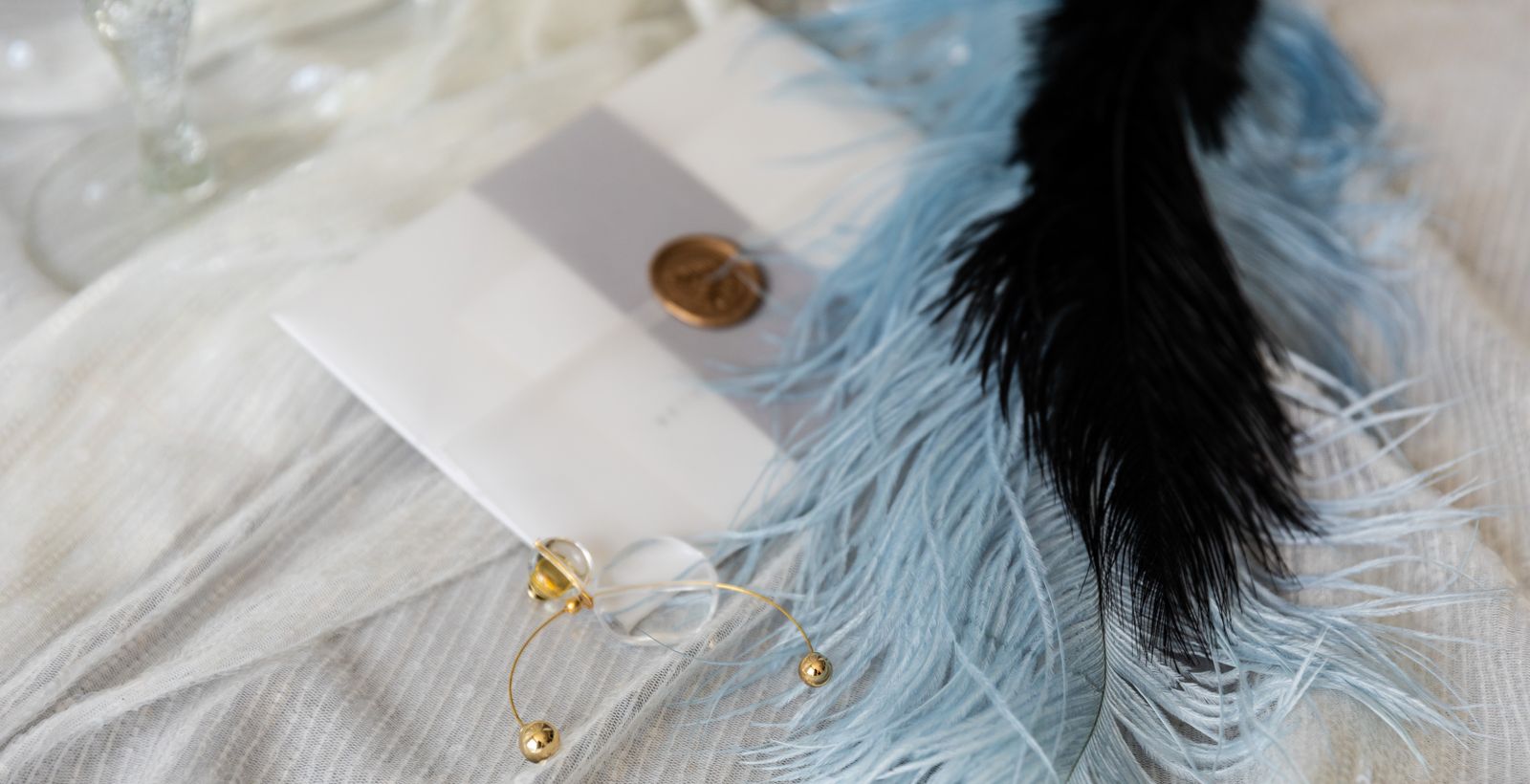 Jewelry &<br>Accessories