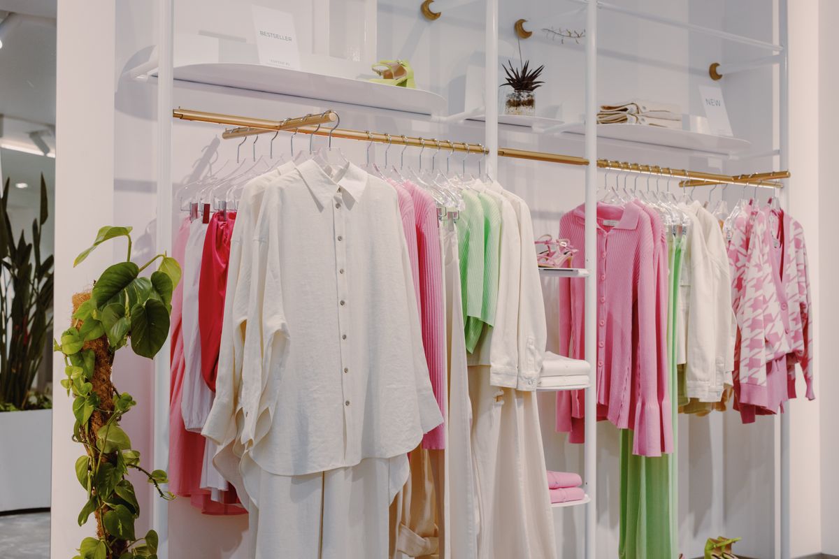 Vintage Finds With Stories